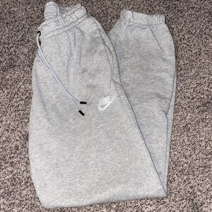 Nike Womens Light Gray Sweatpants